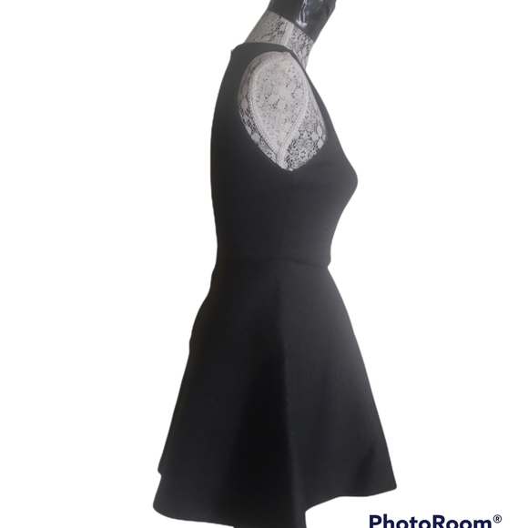 Alice & Olivia Employed Dress - Picture 5 of 8